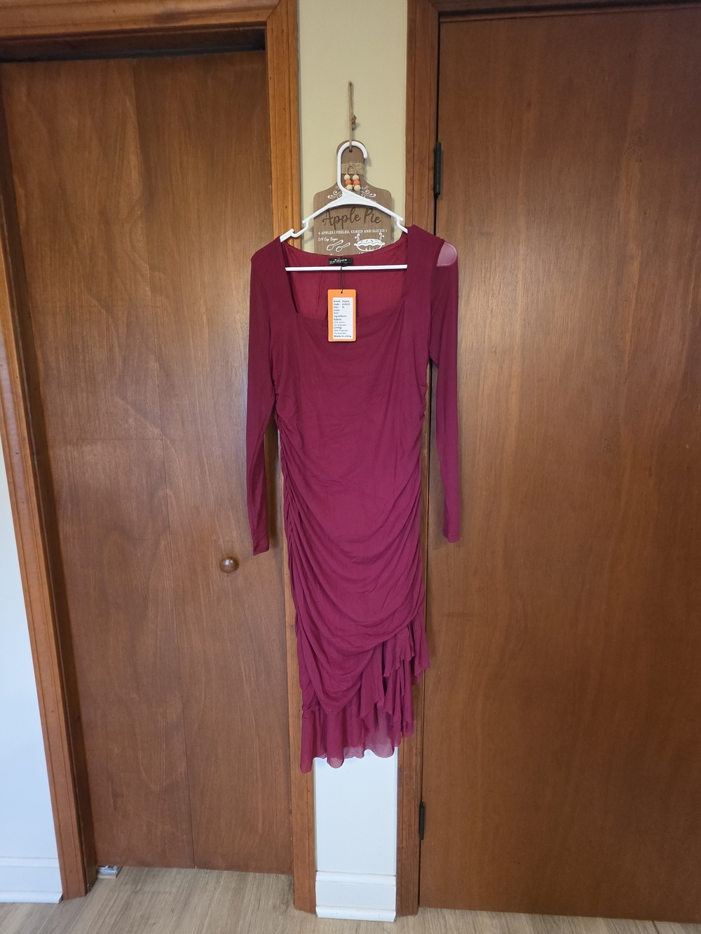 Source Unknown Burgundy Long-Sleeve Ruched Maxi Dress